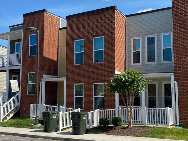 Townhomes at Warwick Place: Phase II
